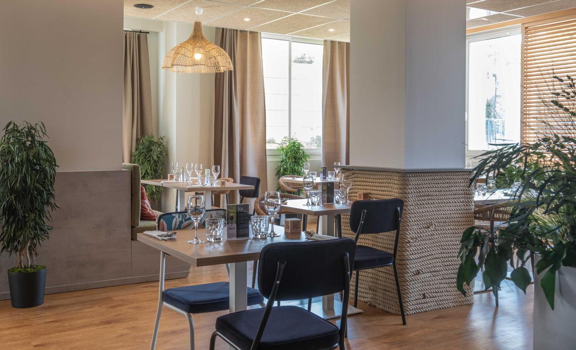 מלון קרוזון L'Escale Marine, The Originals Relais מראה חיצוני תמונה